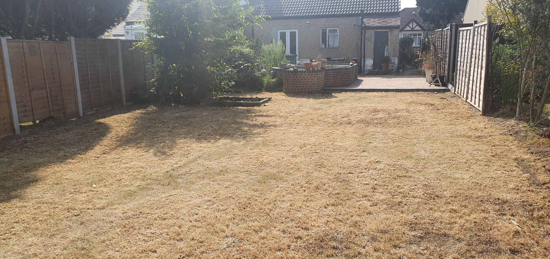 One-off garden maintenance visit in Drayton, Portsmouth. A garden tidy ready for house sale.